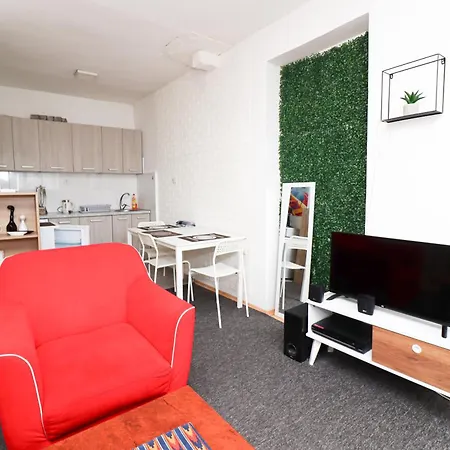 Lofty Living Squre Appartement Skopje